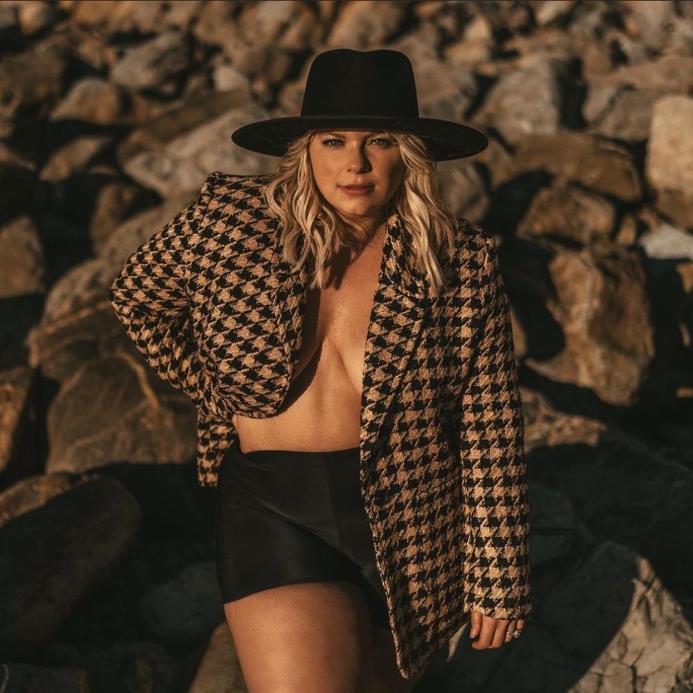 Houndstooth blazer